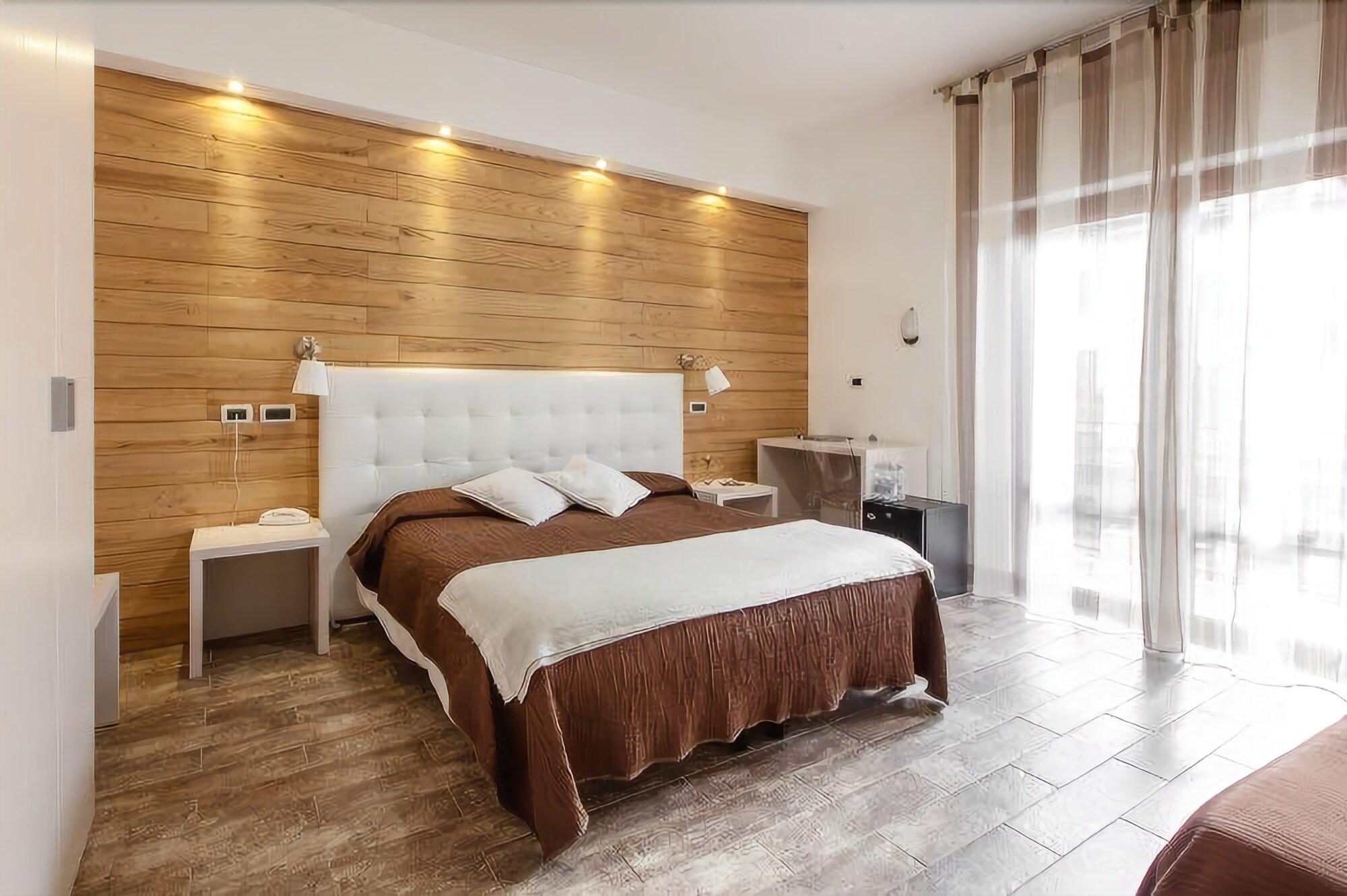 אבדיאה סאן סלבטורה Piccolo Hotel Aurora מראה חיצוני תמונה