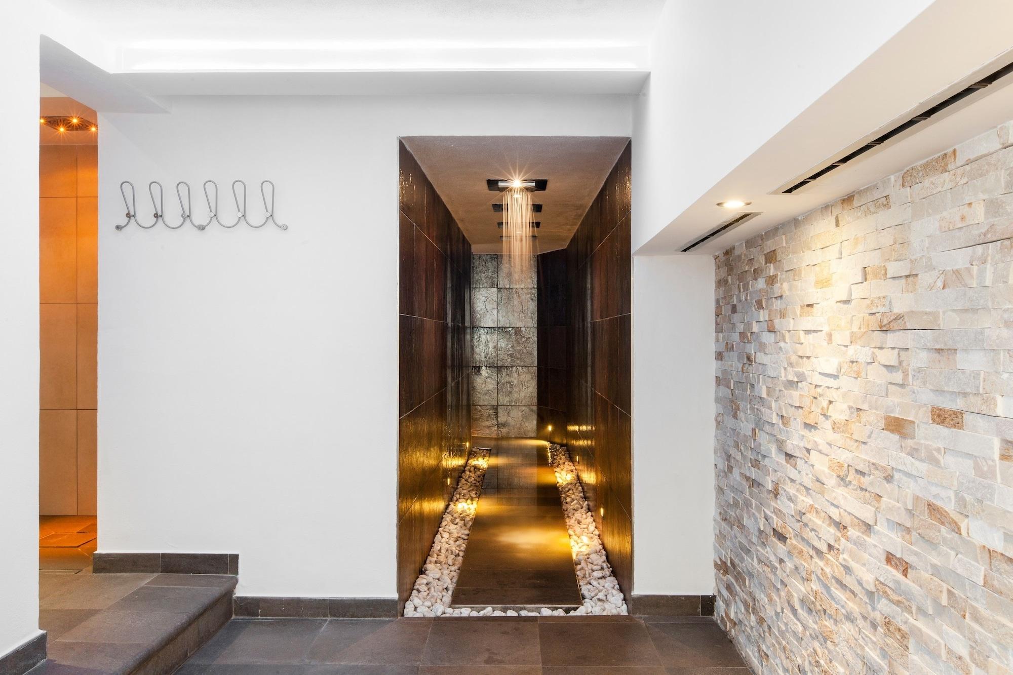 אבדיאה סאן סלבטורה Piccolo Hotel Aurora מראה חיצוני תמונה