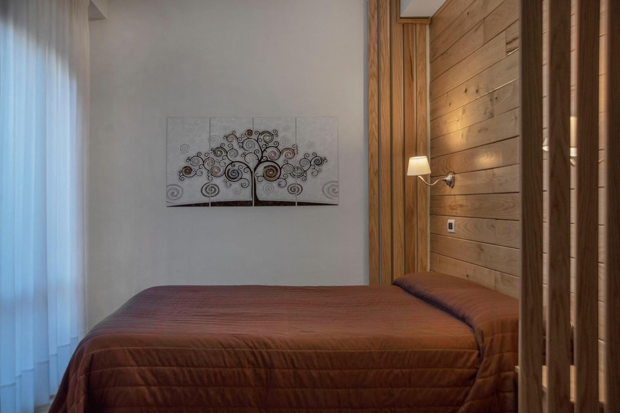 אבדיאה סאן סלבטורה Piccolo Hotel Aurora מראה חיצוני תמונה